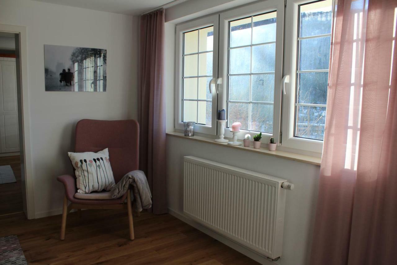 Ferienwohnung In Herrlicher Lage Bad Urach Exterior photo